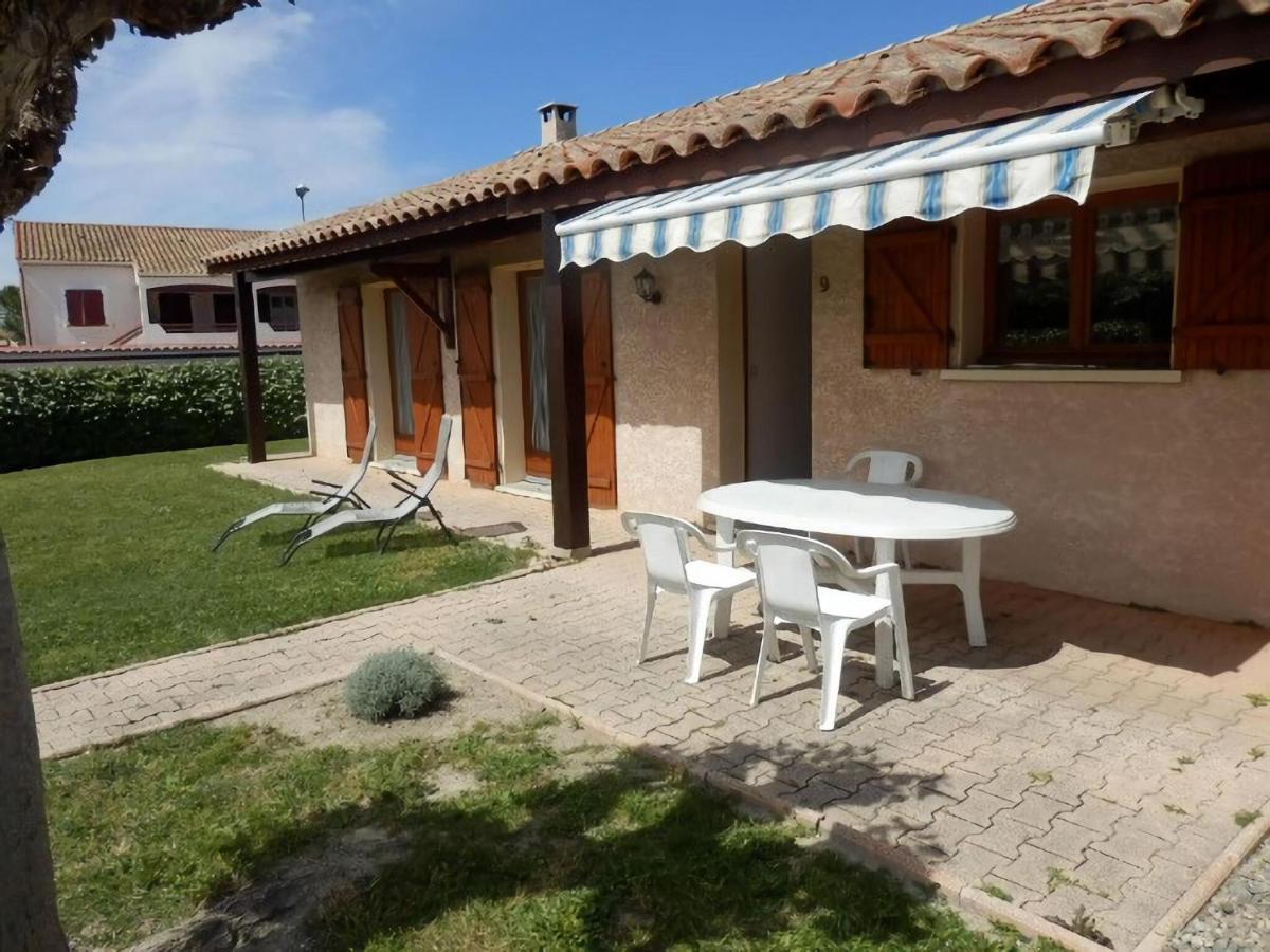 Pretty Villa With Above Ground Pool Saint-Genies-de-Fontedit المظهر الخارجي الصورة